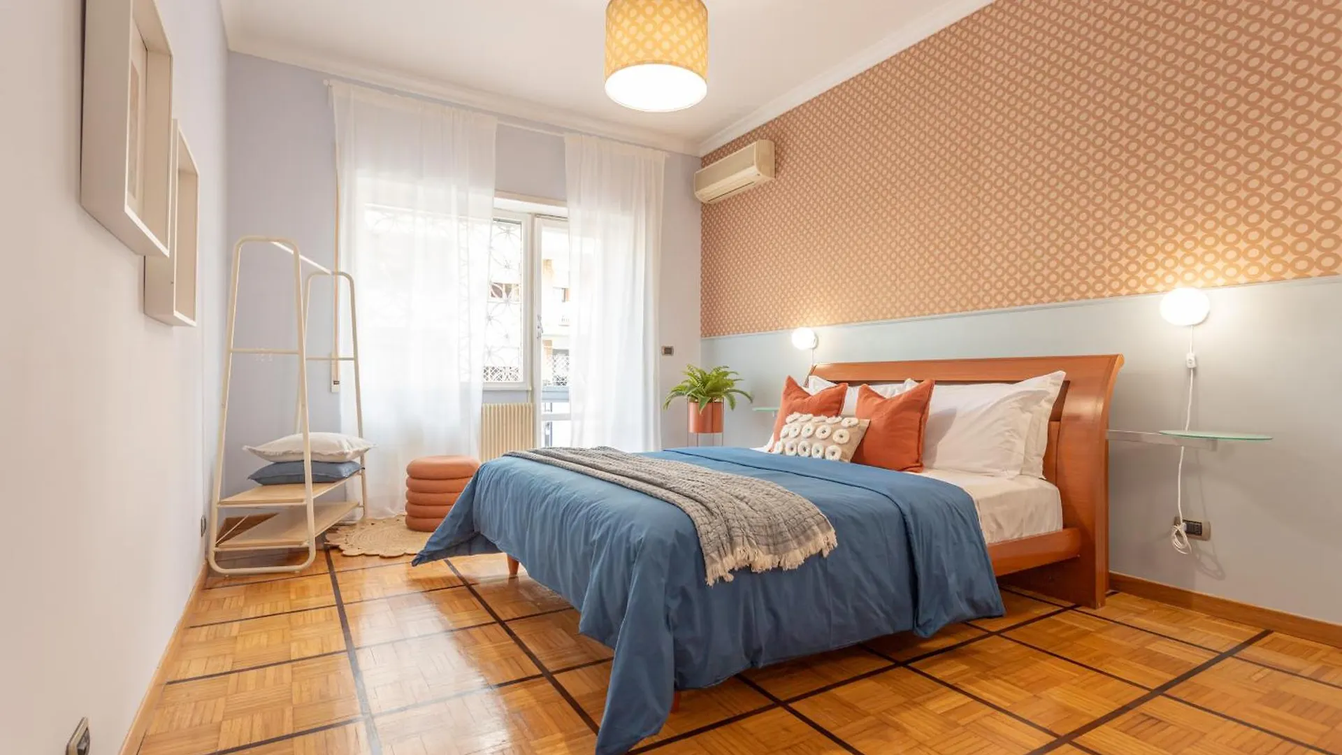Aureum Guesthouse Rome Italy
